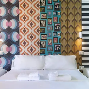Boutique Rooms Carbonazzi 17 , Cagliari Italia